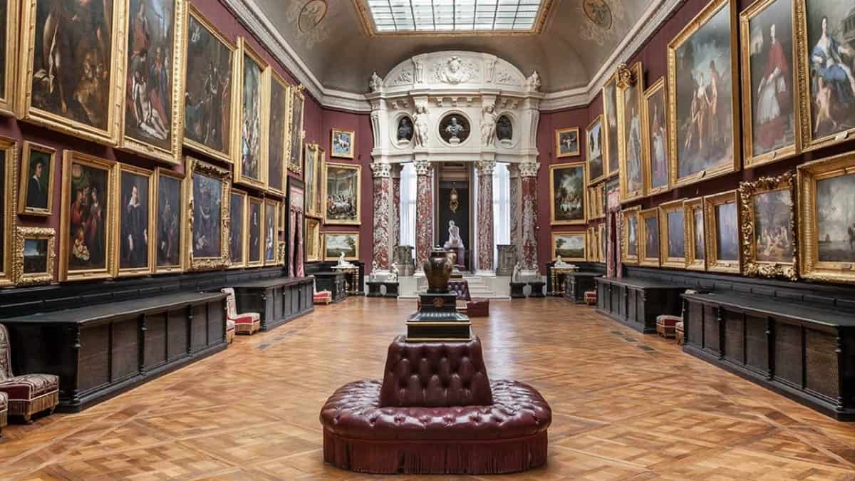 Louvre  Müzesi Eserleri